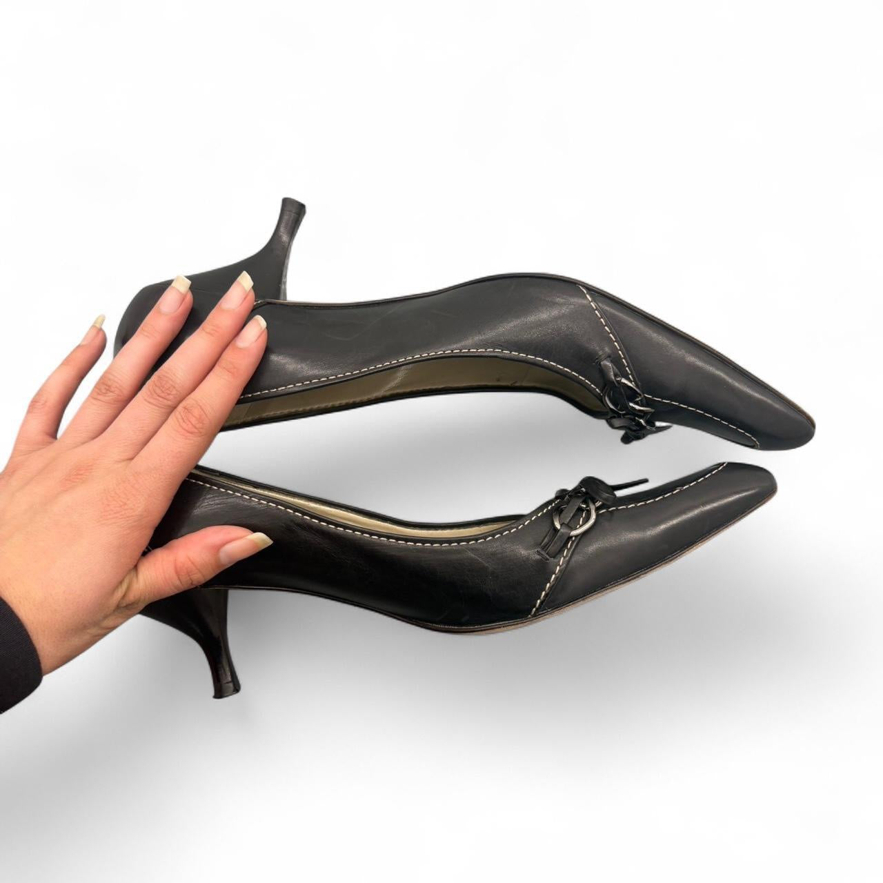 Black leather Ann Taylor kitten heel pumps | 10 in women's